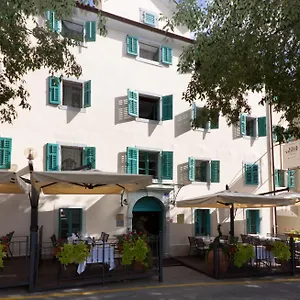 https://boutique-hotel-vela-vrata.in-istria.net